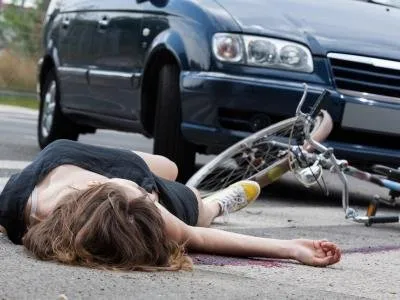 Accidente de trafico en paso peatonal