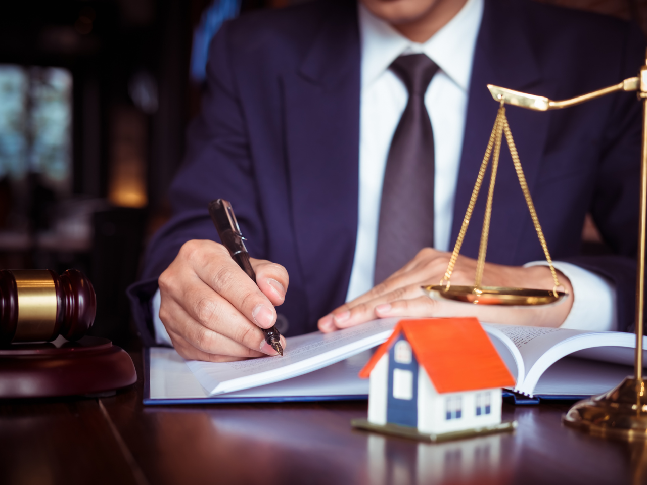 abogado inmobiliario